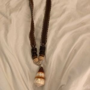 Twine and Twig shell necklace